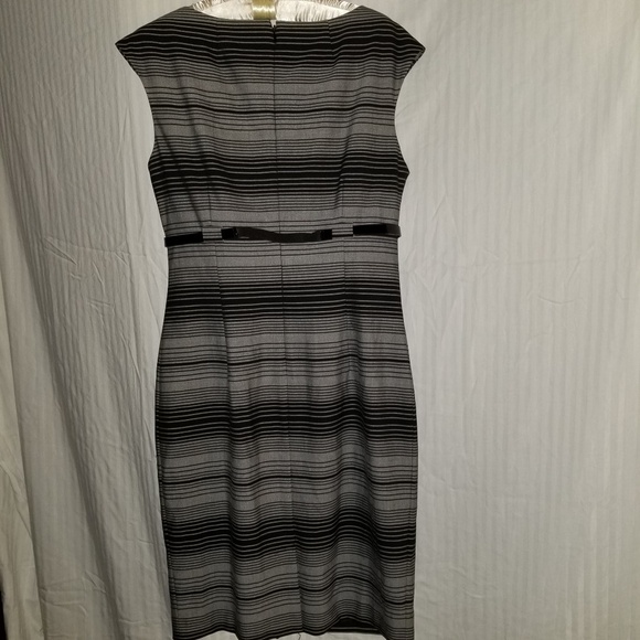 Calvin Klein black and grey sheath dress - Picture 2 of 2